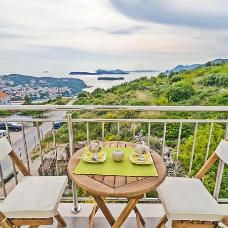 Dadic - Comfort One Bedroom With Balcony And Sea V... شقة دوبروفينك
